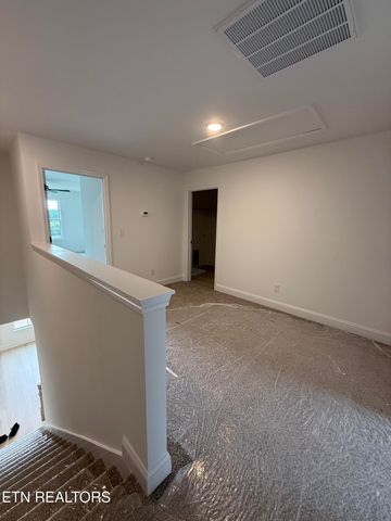 8706 Chapman Trace Way, Knoxville, TN 37920