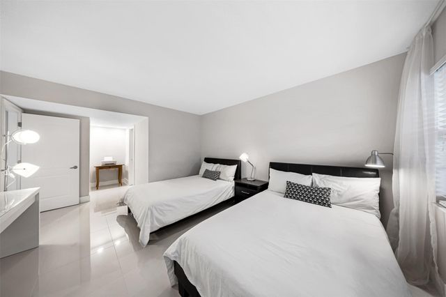 4030 W Palm Aire Drive 406, Pompano Beach, FL 33069