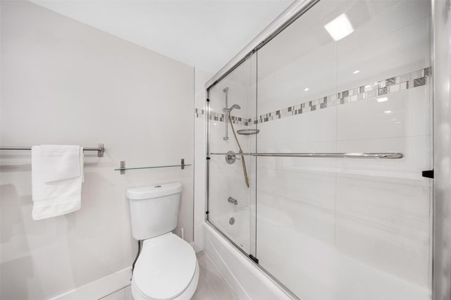 4030 W Palm Aire Drive 406, Pompano Beach, FL 33069