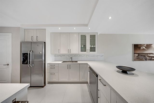 4030 W Palm Aire Drive 406, Pompano Beach, FL 33069