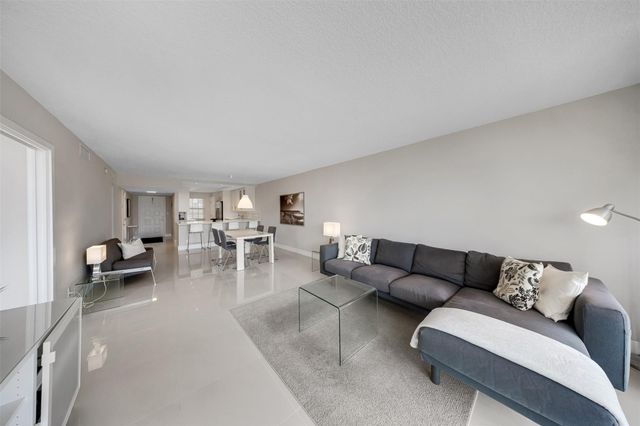 4030 W Palm Aire Drive 406, Pompano Beach, FL 33069