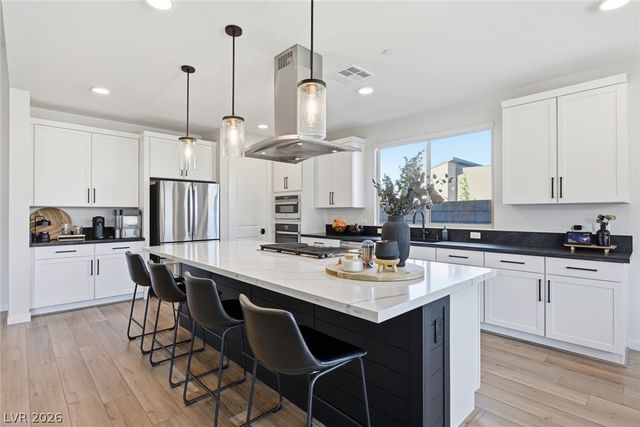 10253 Barnett Hill Court, Las Vegas, NV 89166