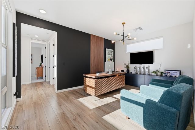 10253 Barnett Hill Court, Las Vegas, NV 89166