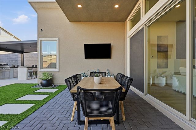 10253 Barnett Hill Court, Las Vegas, NV 89166