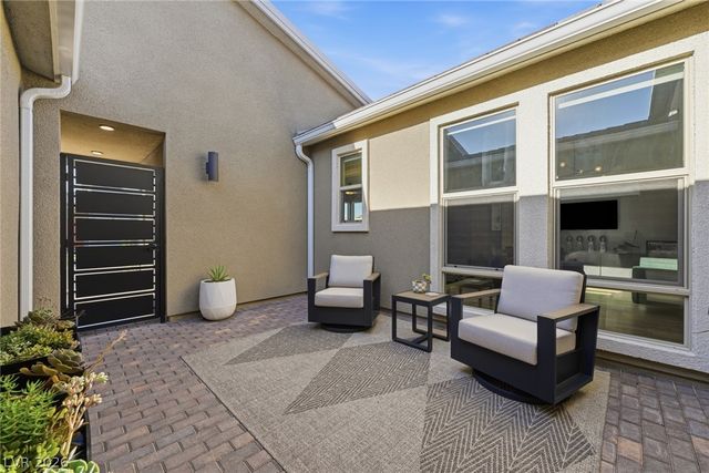 10253 Barnett Hill Court, Las Vegas, NV 89166
