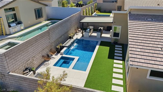 10253 Barnett Hill Court, Las Vegas, NV 89166