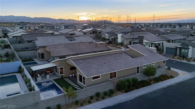 10253 Barnett Hill Court, Las Vegas, NV 89166