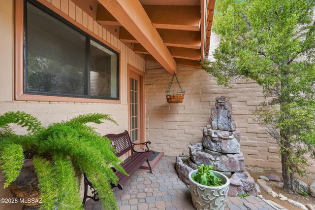 9267 E Desert Sands Lane, Tucson, AZ 85710