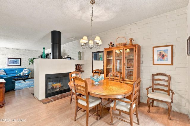 9267 E Desert Sands Lane, Tucson, AZ 85710