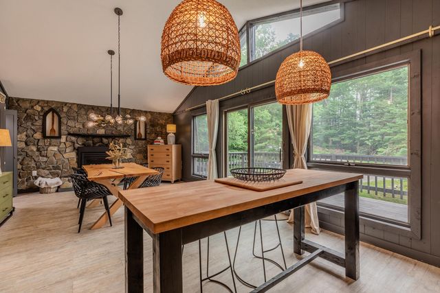 1161 Little Pond Road, Londonderry, VT 05148