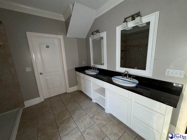 654 N Beaverdam Dr, Florence, SC 29501