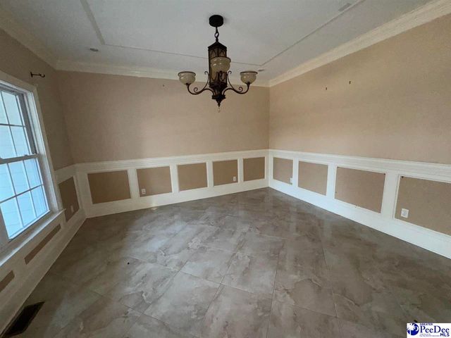 654 N Beaverdam Dr, Florence, SC 29501