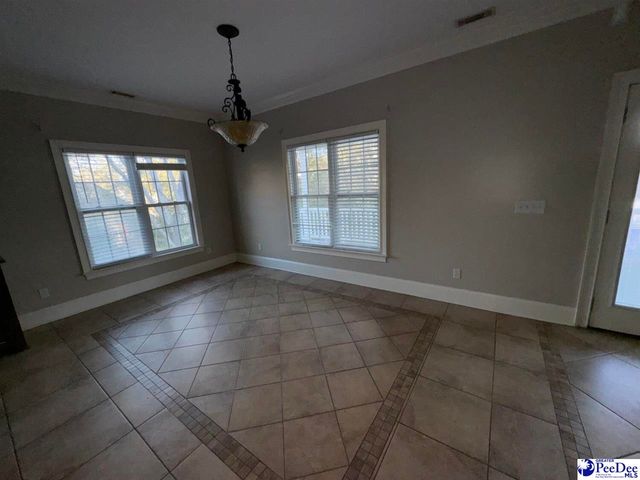 654 N Beaverdam Dr, Florence, SC 29501