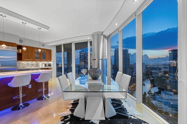 333 Las Olas Way 2702, Fort Lauderdale, FL 33301