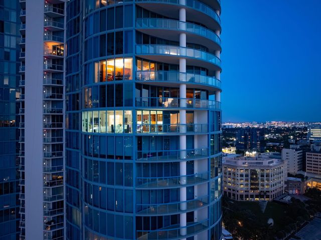 333 Las Olas Way 2702, Fort Lauderdale, FL 33301