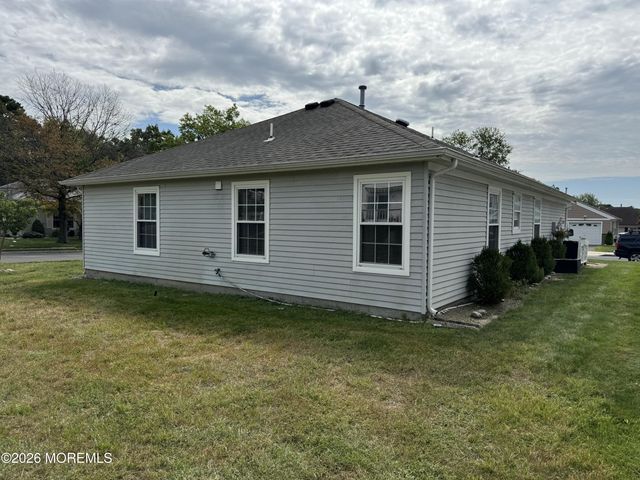 2 Dove Tree Court, Barnegat, NJ 08005