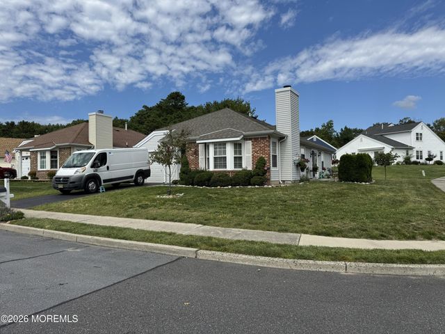 2 Dove Tree Court, Barnegat, NJ 08005