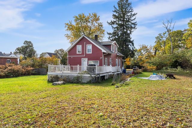27 Park Pl, Attleboro, MA 02703