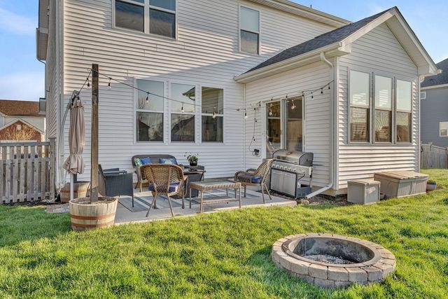13008 Timber Wood Circle, Plainfield, IL 60585
