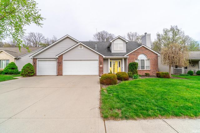 4015 Woodfield Run, New Haven, IN 46774