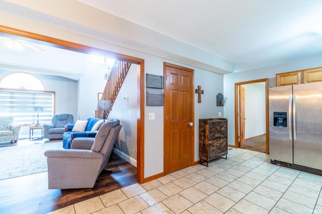 4015 Woodfield Run, New Haven, IN 46774