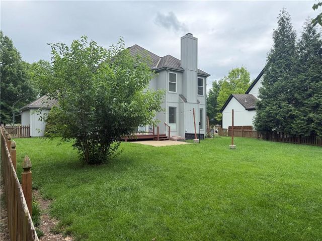 15820 Briar Street, Overland Park, KS 66224