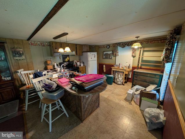 9084 GAP ROAD, Waynesboro, PA 17268