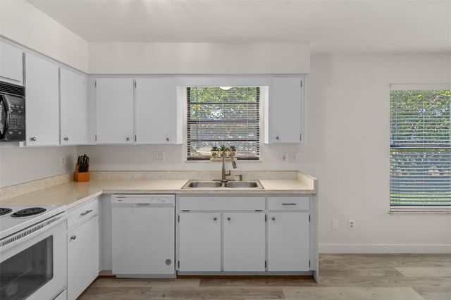 37810 ALISSA DRIVE, Zephyrhills, FL 33542