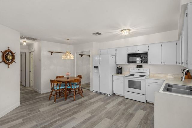 37810 ALISSA DRIVE, Zephyrhills, FL 33542