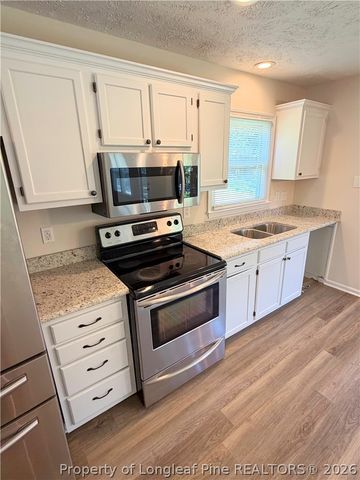 198 Oakbluff Drive, Raeford, NC 28376