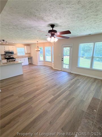 198 Oakbluff Drive, Raeford, NC 28376