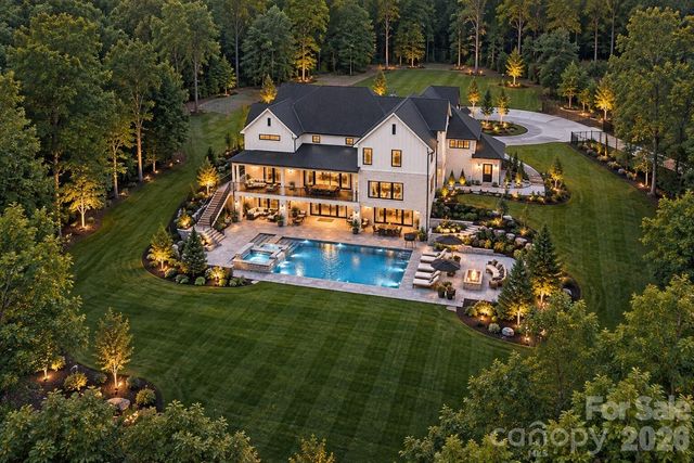 1002 Cane Manor Court, Waxhaw, NC 28173