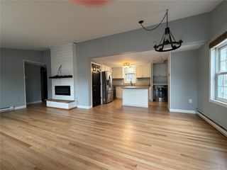 101 Rosevale Avenue E, Ronkonkoma, NY 11779