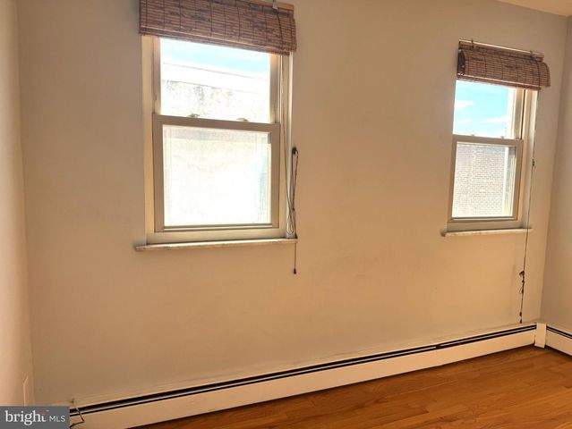 2710 E BIRCH ST, Philadelphia, PA 19134
