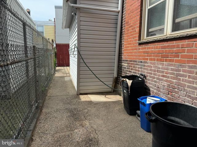 2710 E BIRCH ST, Philadelphia, PA 19134