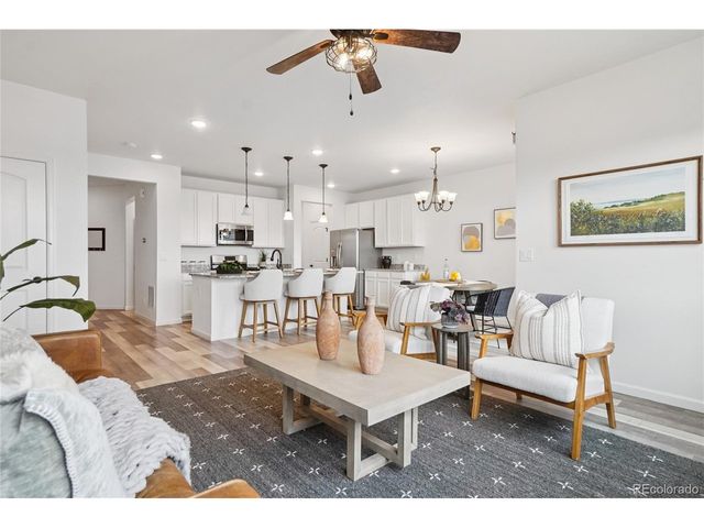 859 Marine Corps Dr, Monument, CO 80132