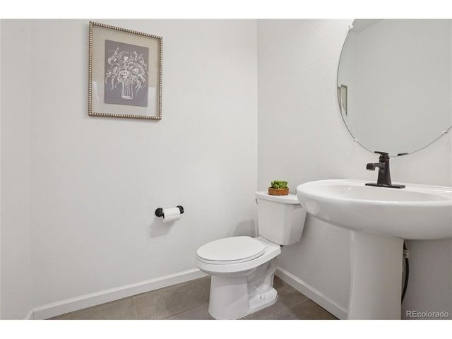 859 Marine Corps Dr, Monument, CO 80132