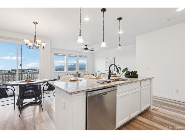 859 Marine Corps Dr, Monument, CO 80132