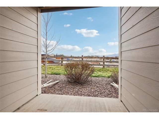 859 Marine Corps Dr, Monument, CO 80132