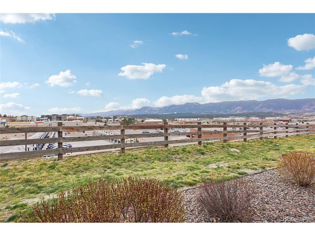 859 Marine Corps Dr, Monument, CO 80132