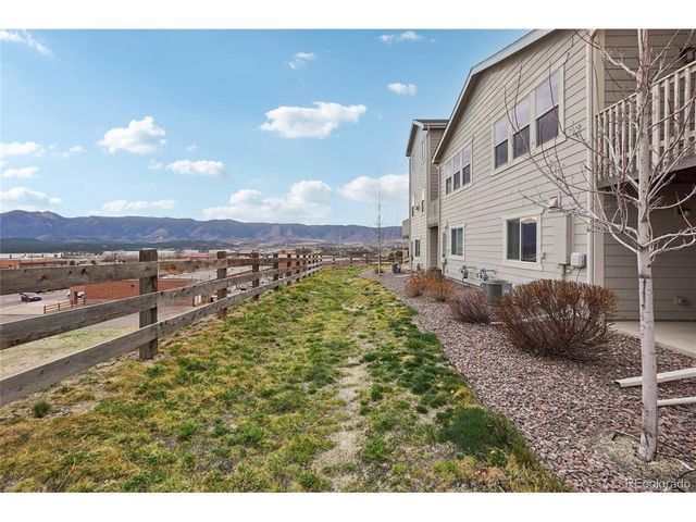 859 Marine Corps Dr, Monument, CO 80132