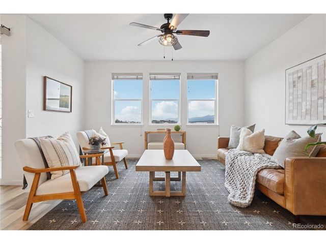 859 Marine Corps Dr, Monument, CO 80132