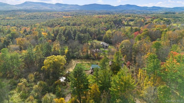 5281 Route 67, Durham, NY 12423