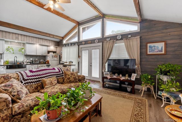 5281 Route 67, Durham, NY 12423