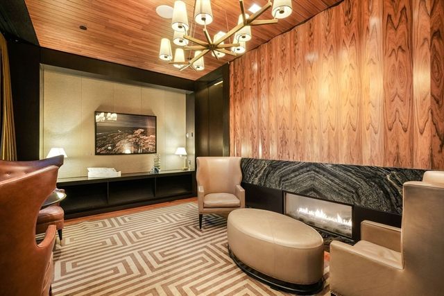 1 Franklin 5002, Boston, MA 02110