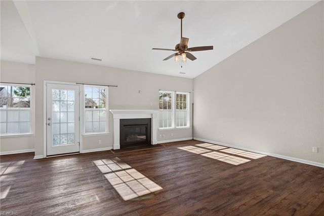 4513 Overlook PL, Chesapeake, VA 23321