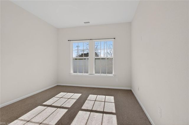 4513 Overlook PL, Chesapeake, VA 23321