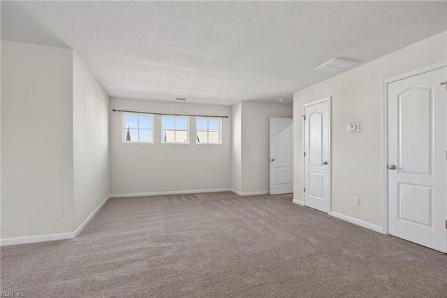 4513 Overlook PL, Chesapeake, VA 23321