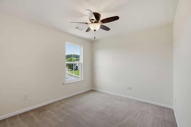 1568 Brockton Ln, Nashville, TN 37221