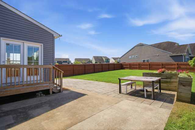 1568 Brockton Ln, Nashville, TN 37221